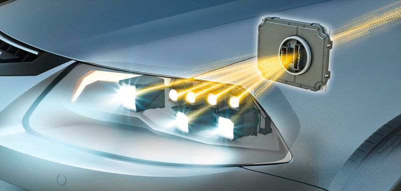 Osram und Continental planen ein gemeinsames Joint Venture: Ziel ist es, Lichttechnik mit Elektronik und Software zu kombinieren und intelligente Lichtlösungen für die Automobilindustrie und Scheinwerferhersteller zu entwickeln, zu produzieren und schließlich zu vermarkten.