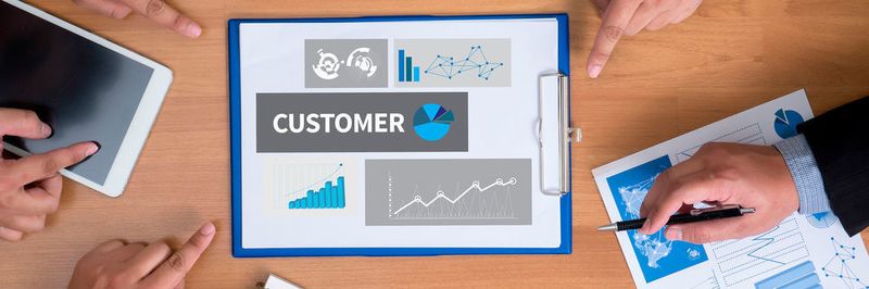 Einer Studie des Bitkom zufolge treten Unternehmen zwar mit ihren Kunden in Kontakt, die daraus entstehenden digitalen Kundenbeziehungen werden aber meist nicht analysiert.