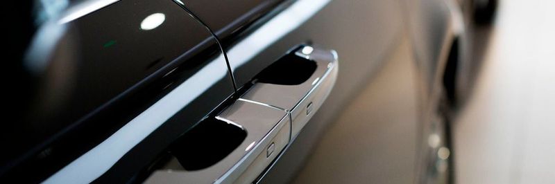 Magna introduces ultra-light door module.