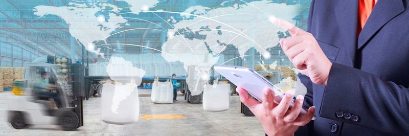 SAP hat den Support seines Moduls WM bis 2025 abgekündigt. Viele Unternehmen haben deshalb den Umstieg auf EWM auf der Agenda.