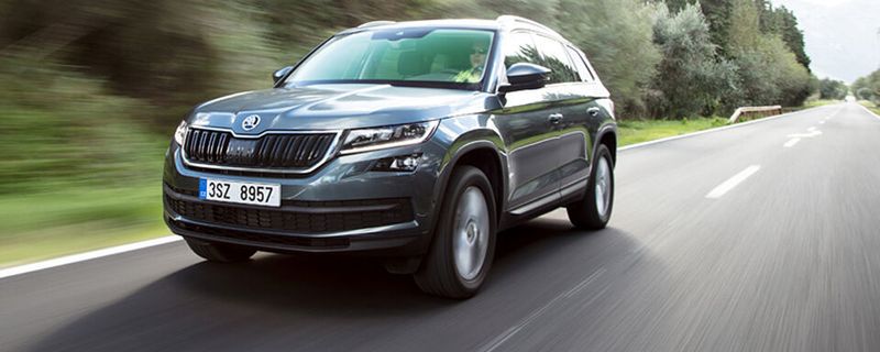 Der Skoda Kodiaq stellt in Sachen Raumangebot und Alltagstauglichkeit den Konzernbruder Tiguan in den Schatten.