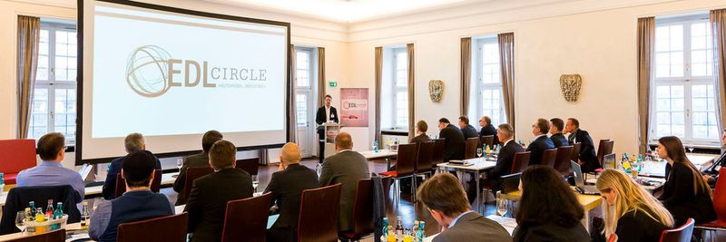Der EDL-Circle feierte in diesem Jahr in Würzburg seine Premiere: »AI«-Redakteur Christian Otto eröffnete die Veranstaltung.