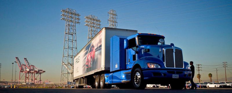 Der Brennstoffzellen-Lkw entwickelt laut Toyota mehr als 670 PS und ein maximales Drehmoment von fast 1.800 Newtonmetern.