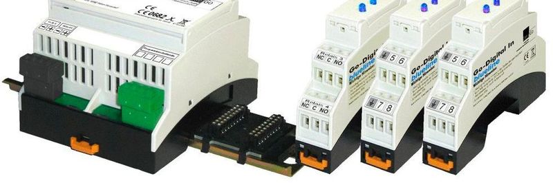 Hinsichtlich des GO-Zentralmoduls besteht die Auswahl zwischen drei Varianten, z.B. einer bidirektionalen Kommunikation über SMS zum Austausch von Daten und Schaltbefehlen.
