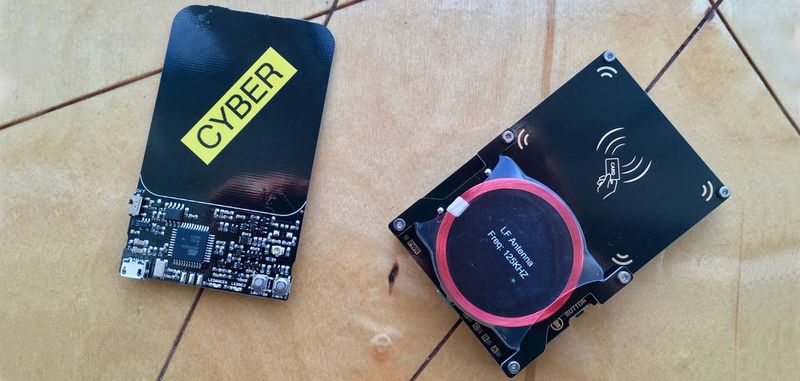 So knackt man Ladekarten: mit solchen NFC-Karten-Analysewerkzeugen lassen sich Kartennummern abfangen und damit Ladekarten fälschen.