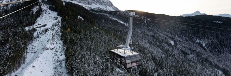Die neue „Seilbahn Zugspitze“: Blick Richtung Gipfel.
