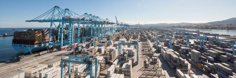 In einem Joint Venture wollen IBM und Maersk den globalen Handel mithilfe von Blockchain-Technologie effizienter machen.