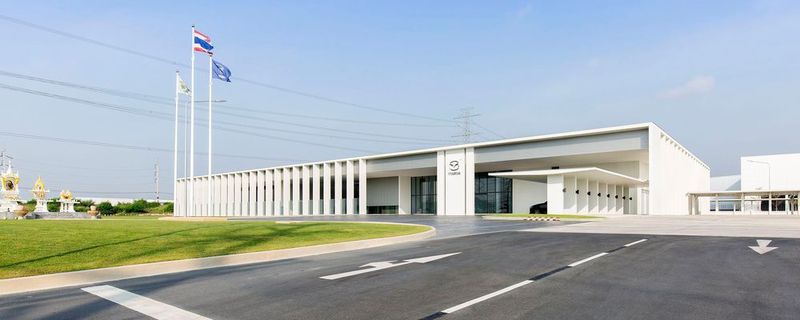 Durch die neue Produktionsanlage können laut Mazda künftig bis zu 100.000 Skyactiv-Motoren pro Jahr bei Mazda Powertrain Manufacturing in der Provinz Chonburi gebaut werden.