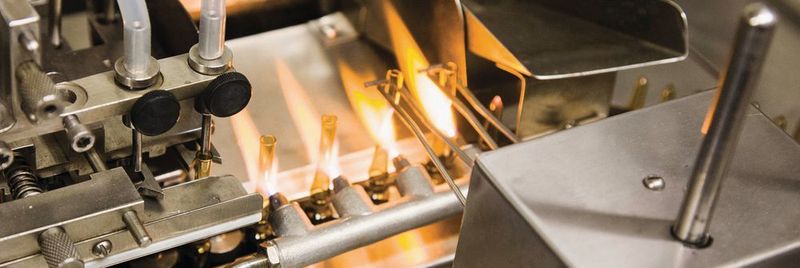 Abb. 3: Der Herstellungsprozess zertifizierter Referenzstandards ist präzise beschrieben.