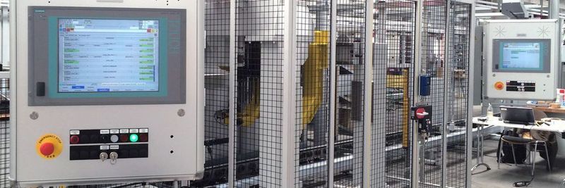Die Fertigungslinie für den PKW-Hersteller bestand aus vollautomatischen und manuellen Montage-Stationen.