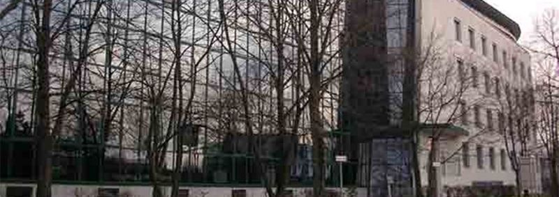 Das ist einer der Mivitec-Standorte in München. Der Hauptsitz befindet sich in Regensburg, ein weiteres Rechenzentrum in Dresden.