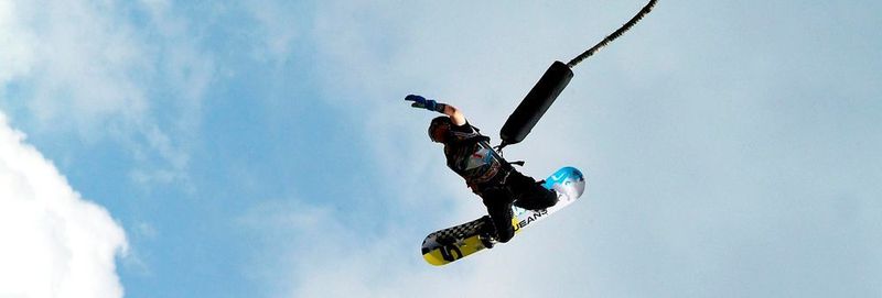 Extrembedingungen: Was sich in unserem Gehirn vor einem Bungee-Sprung abspielt haben Tübinger Wissenschaftler nun untersucht.