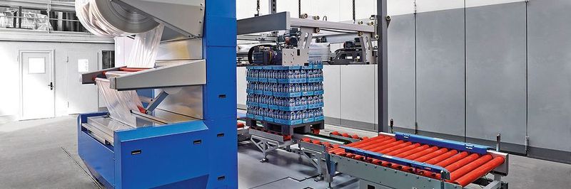 Der Systemanbieter Beumer zeigt seine „stretch hood A“, eine einfach, intuitiv und sicher bedienbare Hochleistungs-Verpackungsanlage.