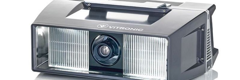 Die Zeilenkamera VICAM 3S will Maßstäbe setzen bei der vollautomatischen Datenerfassung von Paketen, Großbriefen und Polybags.