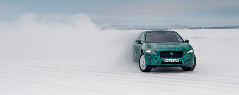 In vier Wochen, am 1. März 2018, werden der I-Pace vorgestellt, seine Preise genannt und die Bestellbücher geöffnet