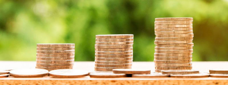 Die IT-Gehälter steigen in diesem Jahr kräftig, so die Vergütungsstudie „IT-Funktionen“ von Compensation Partner.