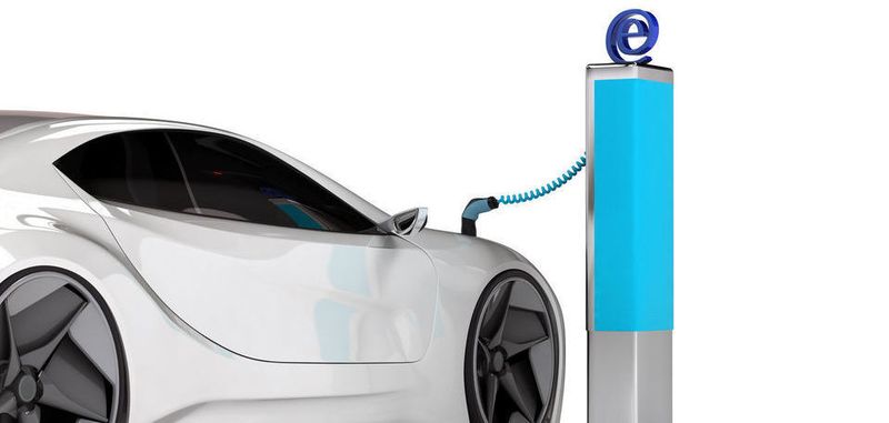 Ein Tesla S 75D ist bei einer Laufleistung von 10.000 Kilometern mit 144,2 Cent pro Jahr 28,5 Cent günstiger als ein BMW 640i (172,7). Der BMW 640d kostet 177,5 Cent.