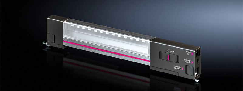 Mit der IT LED-Systemleuchte bietet Rittal neben dem Portfolio für Industrie-Schaltschränke nun auch die eine LED-Leuchte für IT-Racks an.