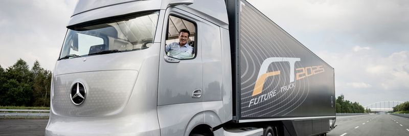 Mit seinem vollständig vernetzten Future Truck 2025 will Mercedes-Benz den Güterverkehr der Zukunft noch effizienter und sicherer machen.