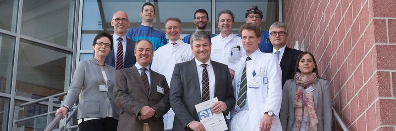 Das Team des dritten Einschnitte-Einblicke-Workshops zum Thema „Kopf, Hals“.