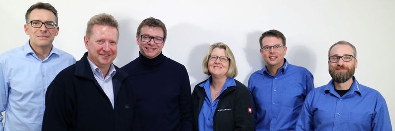 Exabyters gehört jetzt zu Telcat Multicom (v. l.): Michael Page, Andreas Fitnzer, Markus Böttcher (Geschäftsleitung Telcat), Margot Gaenicke-Kaffke, Mike Bergmann und Henrik Eifler (Exabyters)