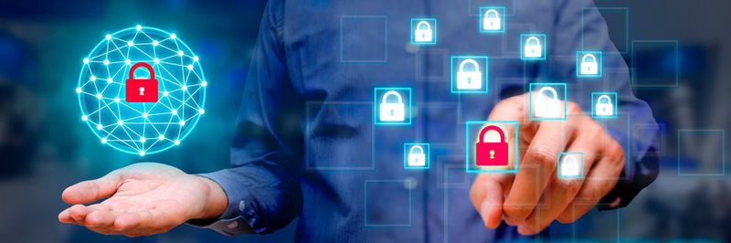 Wie bei allen Technologien gibt es auch bei Passwort Managern Licht und Schatten. Der Einsatz eines Passwort Managers aber dennoch zu befürworten, denn der Gewinn an Sicherheit überwiegt die negativen Randeffekte.