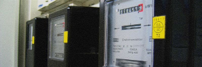 Die Vernetzung und Digitalisierung von Lebens- und Arbeitsbereichen sorgt für eine enorme Flut an schützenswerten Daten. Schon ein einfacher intelligenter Stromzähler kann alle paar Sekunden Verbrauchswerte an ein Versorgungsunternehmen melden.