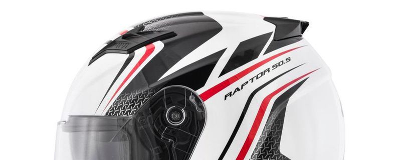Der Givi-Raptor im sportlichen Weiß.