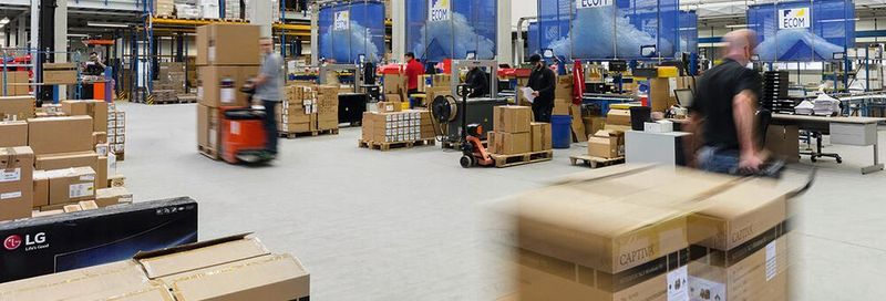 Ecom erweiterte das Logistikzentrum im Herbst 2016 um rund ein Drittel auf eine Kapazität von mehr als 10.000 Quadratmetern.