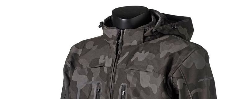 Die Softshelljacke von Grand Canyon sieht auf den ersten Blick wie eine normale Freizeitjacke aus.