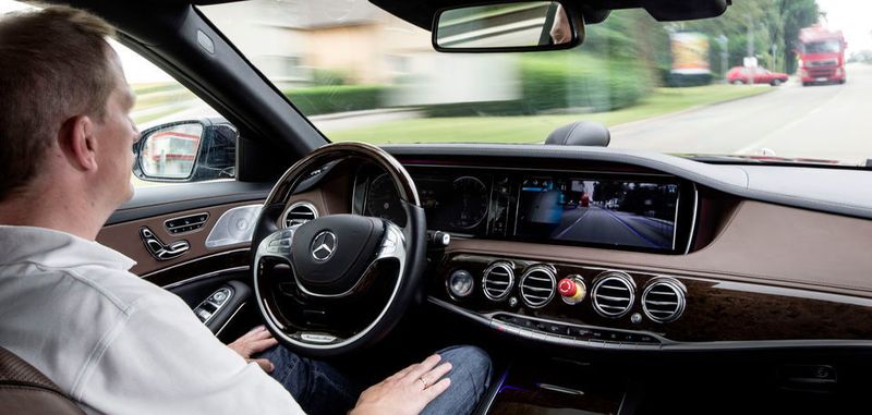 Ein LiDAR-System ist eine Kombination aus Kamera und Radar, um auf andere Verkehrsteilnehmer zu reagieren. Aktuell erleben die optischen Sensoren eine hohe Nachfrage. Hersteller autonomer Fahrzeuge kommen an der Sensorik nicht vorbeil.