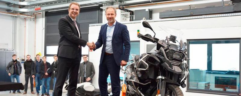 Die Kooperation zwischen BMW Motorrad und der TU Dresden soll auch in Zukunft bestehen bleiben.