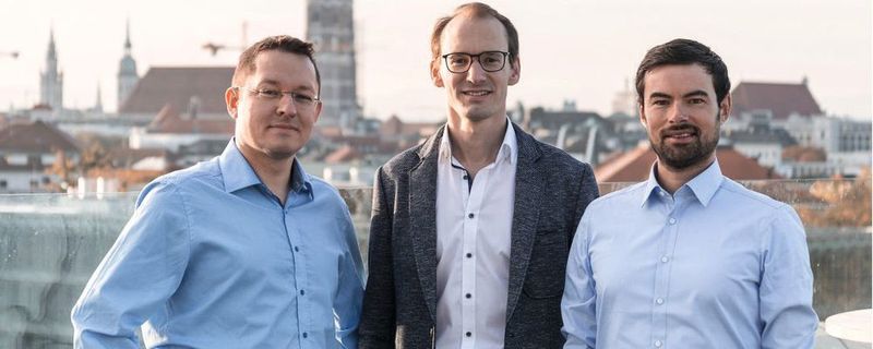 Die Gründer (v. li.): Rolf Wojtech, Florian Petit, Mathias Müller. Das Lidar-Start-up sitzt in München.