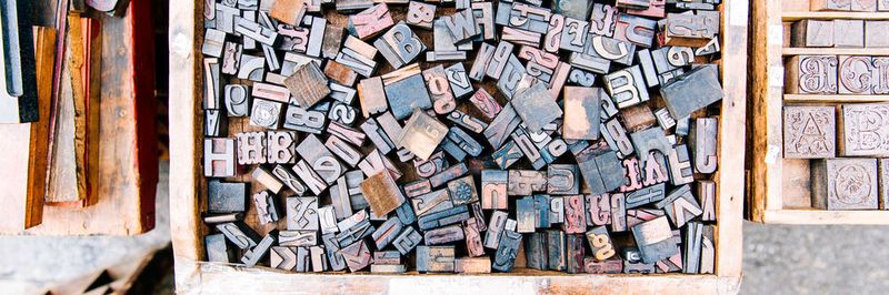 Welche Eigenschaften soll Ihr Content erfüllen? Mit Content Attributierung können Sie Ihren Content effektiv an den Zielen Ihrer Marketing-Strategie auszurichten.