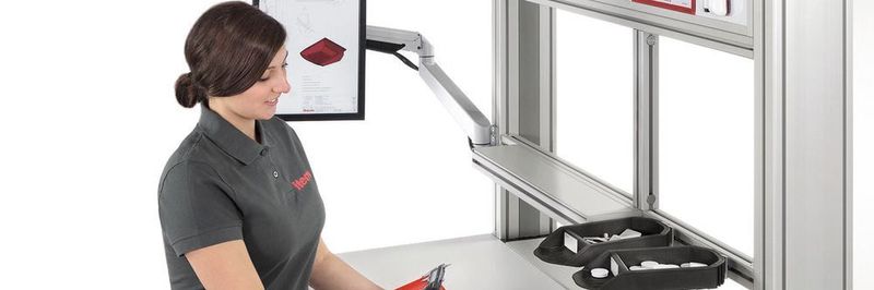 Ein moderner Arbeitsplatz muss auch in Zukunft ergonomische Aspekte erfüllen, um die Gesunderhaltung der Mitarbeiter zu fördern und die Produktivität zu steigern.