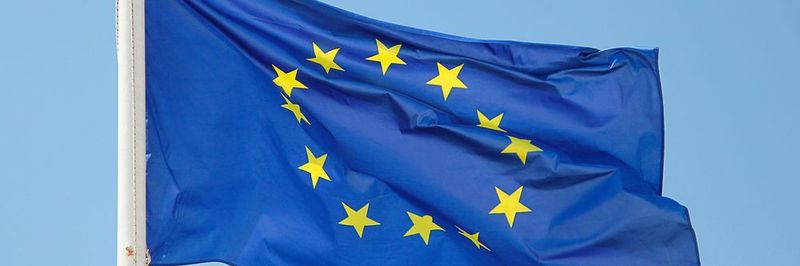 Die EU-Kommission plant eine neuen Steuer für Digitalunternehmen einzuführen.