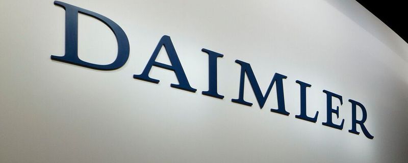 Daimler expands its strategic position in the New Energy Vehicles (NEV) sector in China by acquiring a 3.93 % stake in Beijing Electric Vehicle Co. (BJEV), a subsidiary of the BAIC Group.