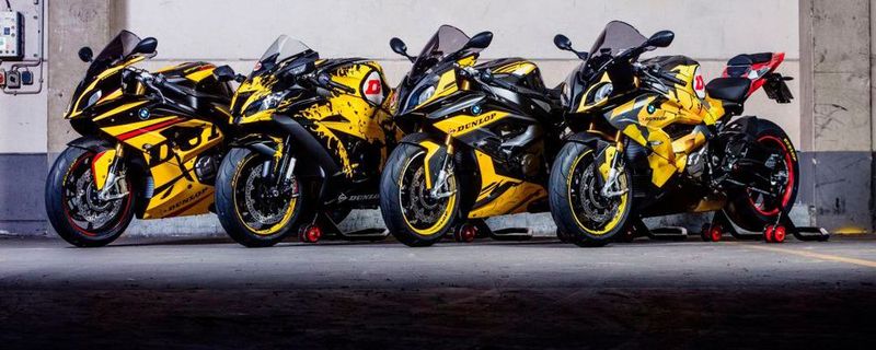 Zum neuen Hypersport-Reifen Sportsmart TT startet Dunlop die Endverbraucheraktion „Fahre die Dunlop TT Bikes“. Herzstück der Kampagne sind vier vielfältig ausgestattete, aktuelle Supersportler.