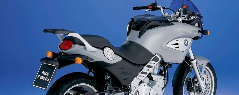 Hat es in die Top Ten der beliebtesten Gebrauchtbikes auf Autoscout24/moto geschafft: BMW F 650 CS, gebaut von 2001 bis 2005.