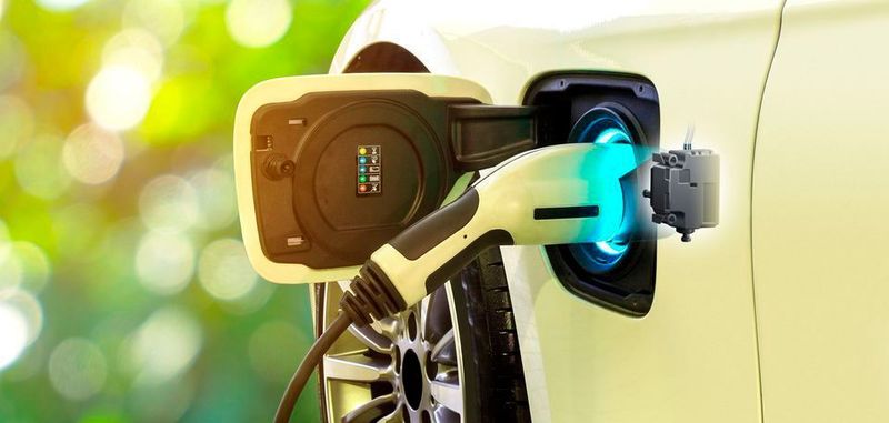 Milde Hybrid-Konfigurationen sind ein Weg, den Automobilhersteller zur Einhaltung der CO2-Vorgaben beschreiten.