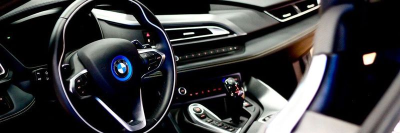 BMW´s lghtweight material mix is in the focus.