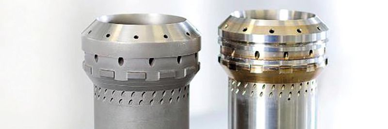 Industriell gefertigter Brenner für eine Gasturbine: rechts konventionell, links additiv gefertigt.