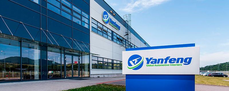 Yanfeng arbeitet ab sofort mit Plug and Play zusammen.