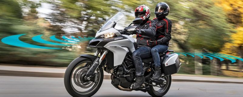 Ab 2020 will Ducati ein radarbasiertes Bündel von Assistenzsystemen namens ARAS anbieten.
