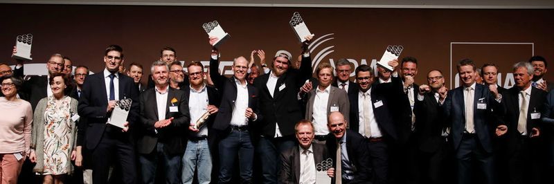 Alle Gewinner des IFOY Award auf der Preisverleihung am Montagabend: Jungheinrich, Still, Witron, Wegard und Liebherr. Die Jury sprach von der bislang engsten und härtesten Entscheidung in der IFOY-Geschichte.