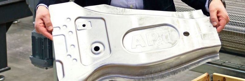 AP&T makes E-Mobility improving its performance by the help of Lightweight solutions.