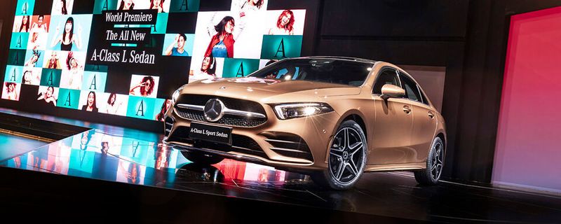 Mercedes-Benz präsentiert auf der Auto China in Peking erstmalig ein Stufenheckmodell der neuen A-Klasse vor.