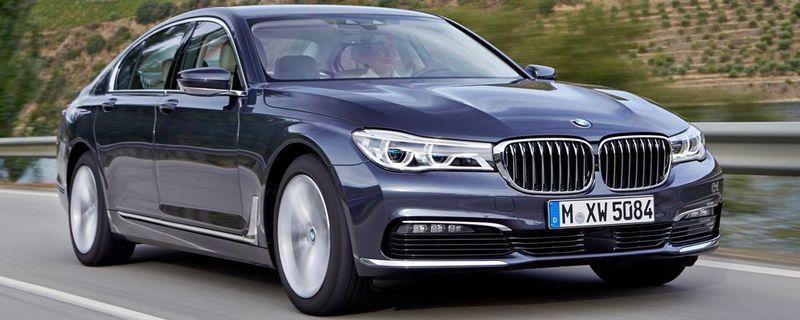 BMW nimmt die Benzinervarianten des 7er vorerst aus dem Programm.