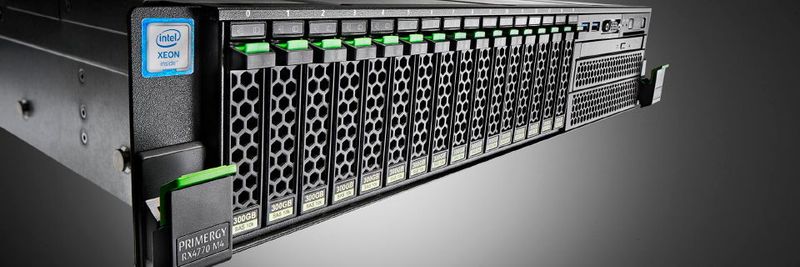 Eins von zahlreichen Fujitsu-Primergy-M4-Modellen