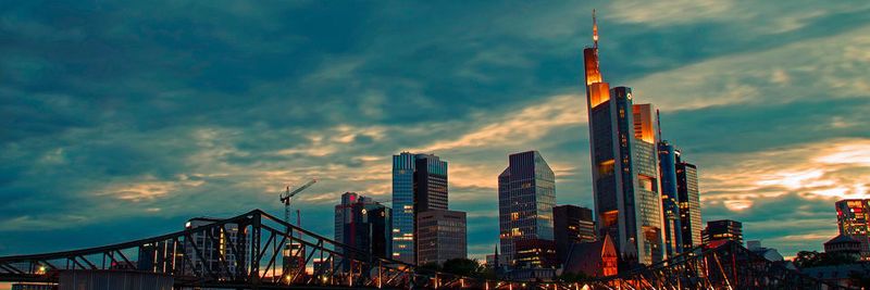VMware Cloud on AWS aus Frankfurt senkt die Hürde vor allem für deutsche Unternehmen auf ihrem Weg in die Cloud.